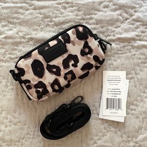 Dagne Dover Mara Leopard